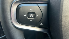 Volvo Xc40 1.5 T4 Recharge PHEV Plus Dark 5dr Auto Estate